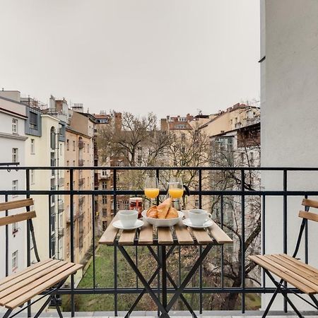 Jt'S Apartments Spanelska Str. プラハ エクステリア 写真