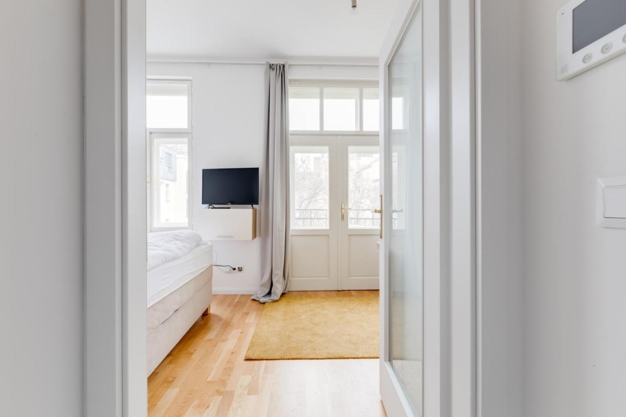 Jt'S Apartments Spanelska Str. プラハ エクステリア 写真