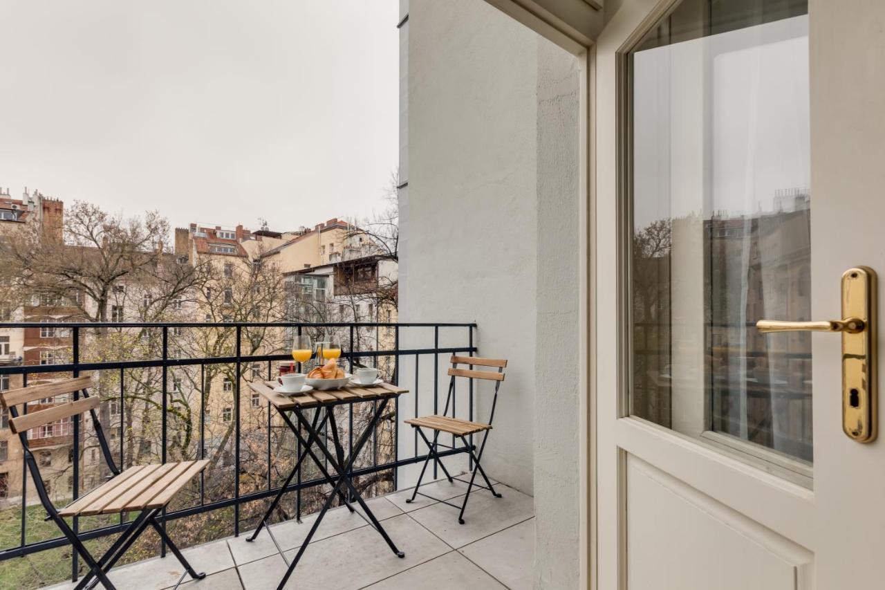 Jt'S Apartments Spanelska Str. プラハ エクステリア 写真
