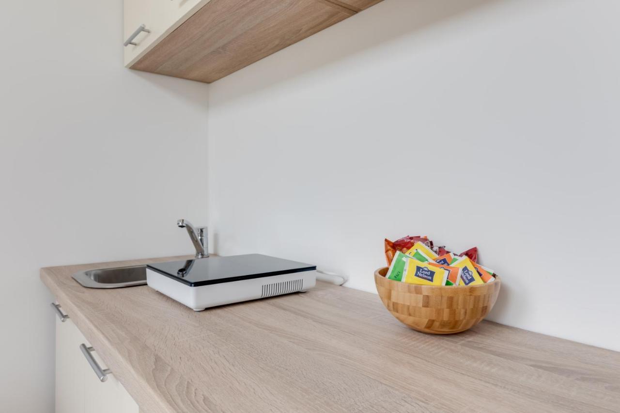 Jt'S Apartments Spanelska Str. プラハ エクステリア 写真